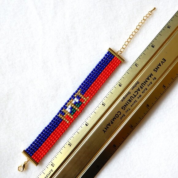 Haiti Haitian flag bead bracelet, handmade, adjustable length, 30% to charity - Picture 8 of 8